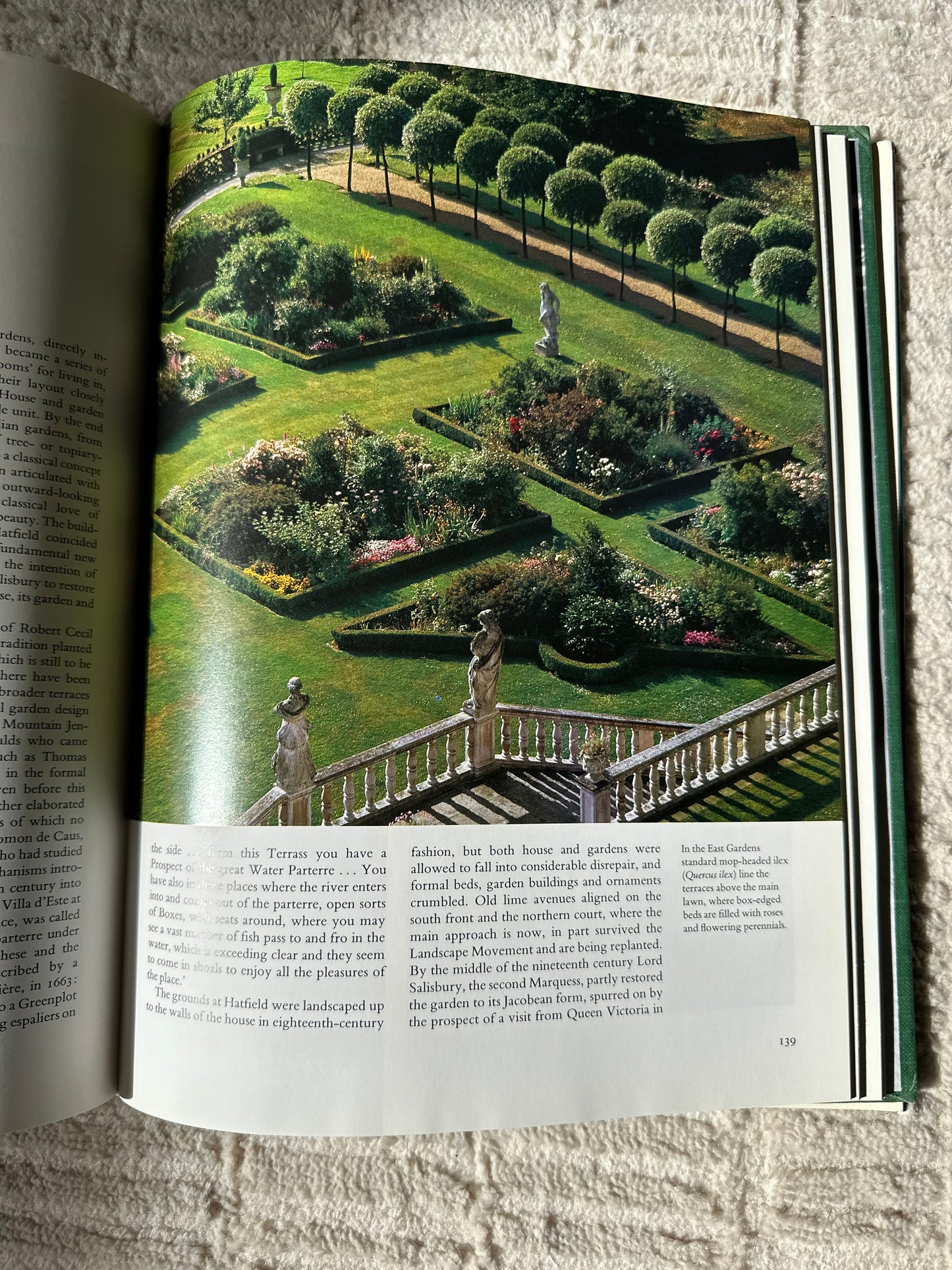 Private Gardens of England