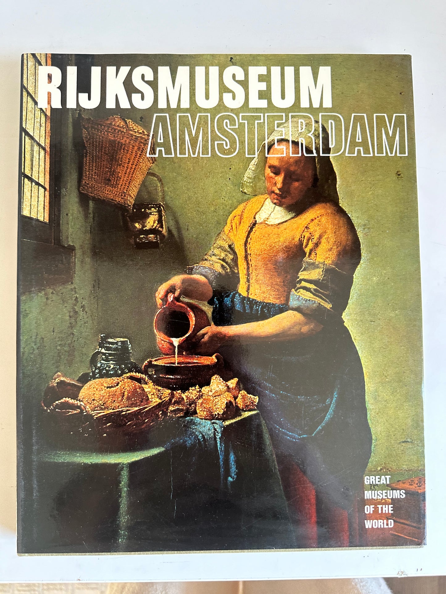 Vintage Great Museum of The World Books