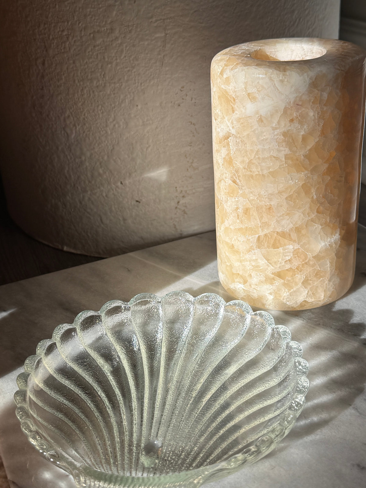 Onyx Stone Candle Cover with Seashell Dish