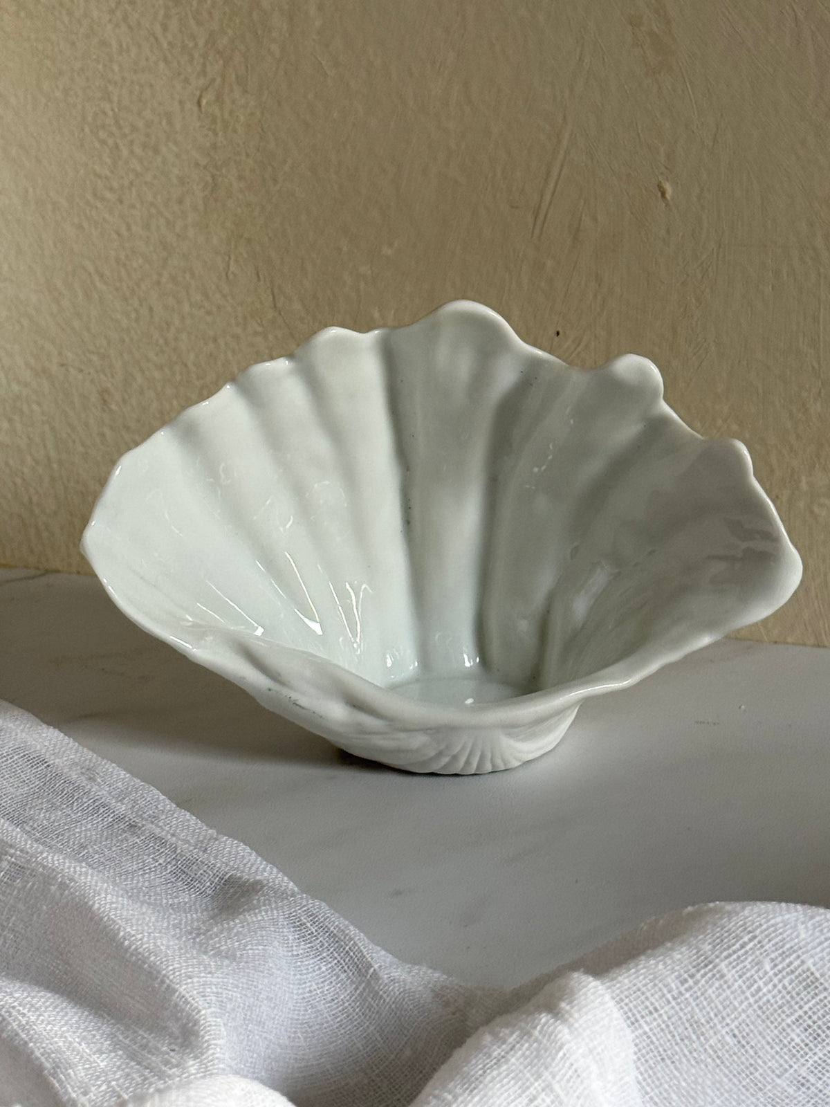 White Porcelain Seashell Candle Holder