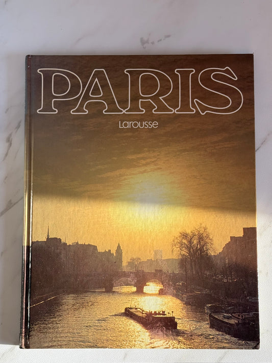 Paris Book by Larousse (French Edition)